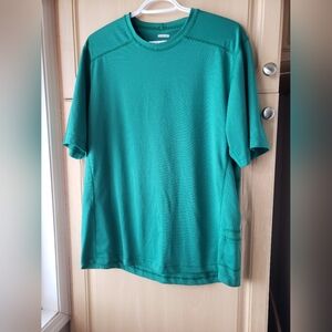 lululemon athletica Green Short Sleeve Tee